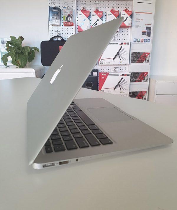 Refurbished Apple MacBook Air 13" 2015 open lid