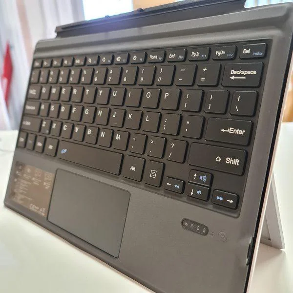 Microsoft Surface Pro 5 - Image 7