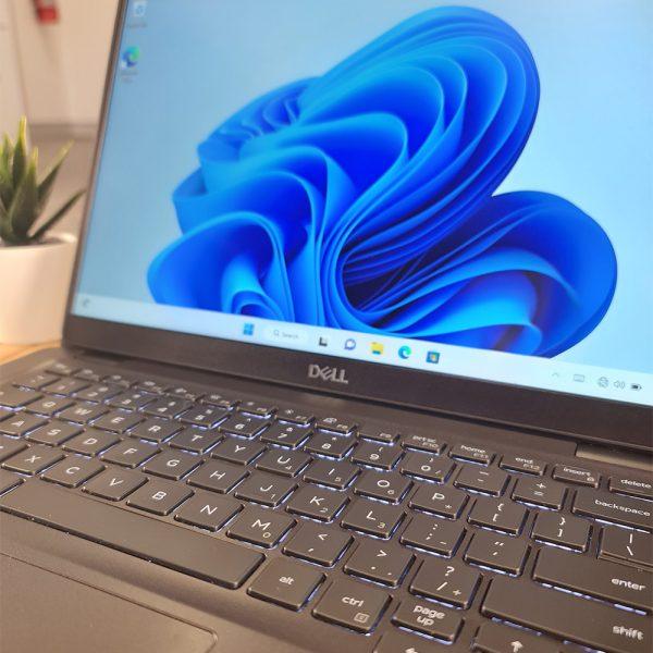 Dell Latitude 5300 - Image 9