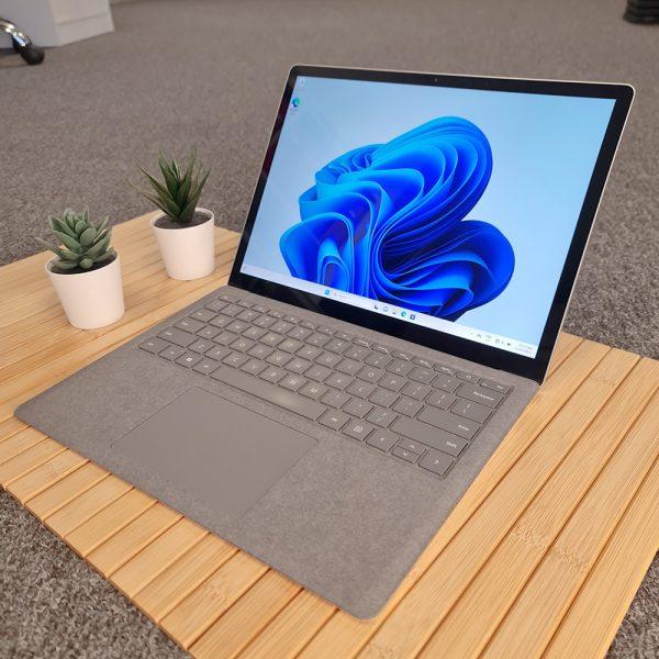 Microsoft Surface Laptop 3 - Image 4