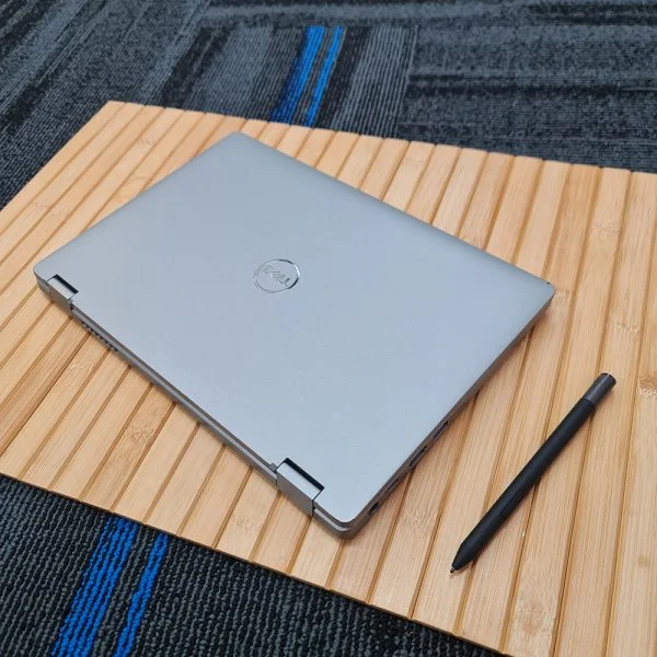Dell Latitude 5310 2-in-1 - Image 6