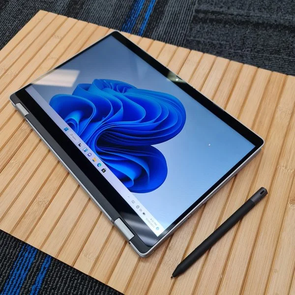 Dell Latitude 5310 2-in-1 - Image 8