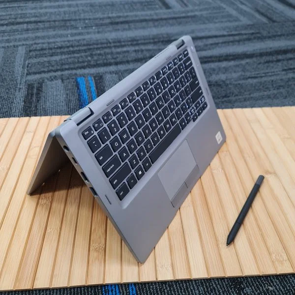 Dell Latitude 5310 2-in-1 - Image 10