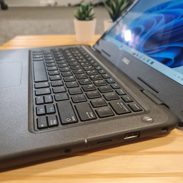 Dell Latitude 3310 - Image 7