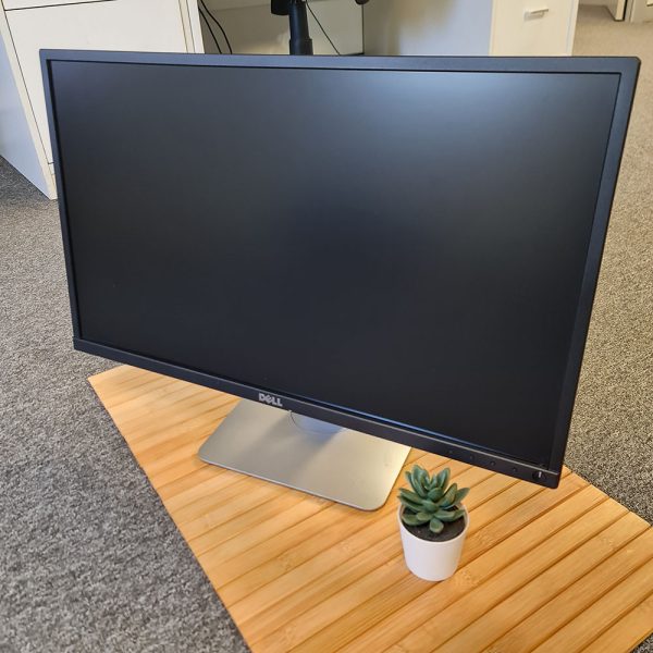Dell 24" Monitors